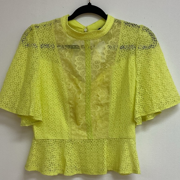 Strut & Bolt- Yellow Lace Top - Picture 1 of 3